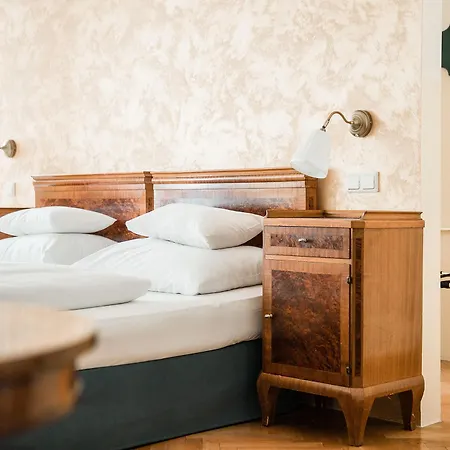 Palais-hotel Erzherzog Johann 4*