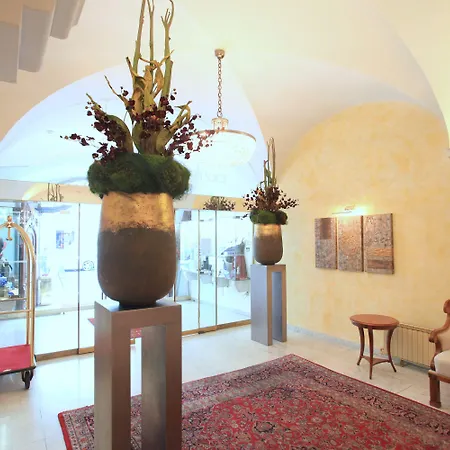 Palais-hotel Erzherzog Johann Ξενοδοχείο 4*
