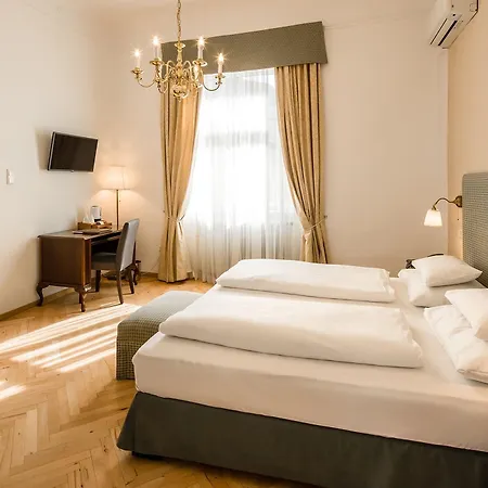 Hotel Palais-hotel Erzherzog Johann 4*