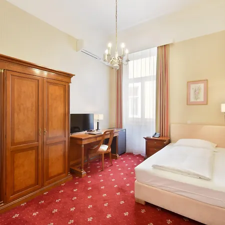 Palais-hotel Erzherzog Johann גראץ