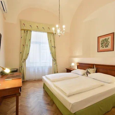 Szálloda Palais-hotel Erzherzog Johann 4*