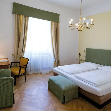 Palais-hotel Erzherzog Johann Hotell