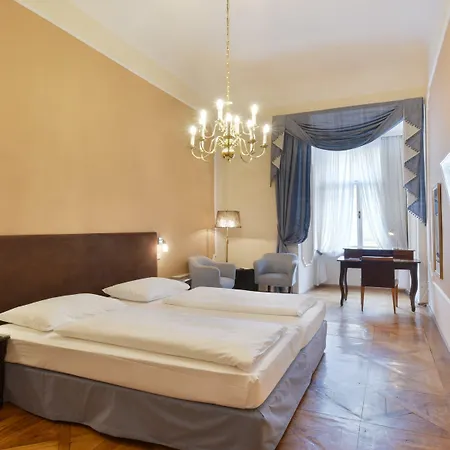 Palais-hotel Erzherzog Johann Hotel 4*
