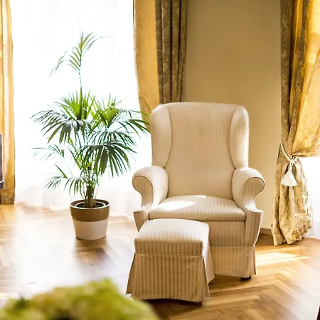 Palais-hotel Erzherzog Johann מלון גראץ