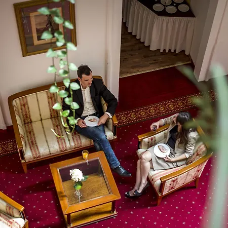 Palais-hotel Erzherzog Johann Hotel 4*